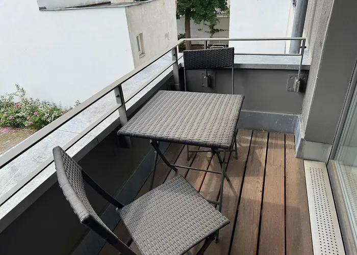 Premium Mit Terasse & Zentraler Lage *